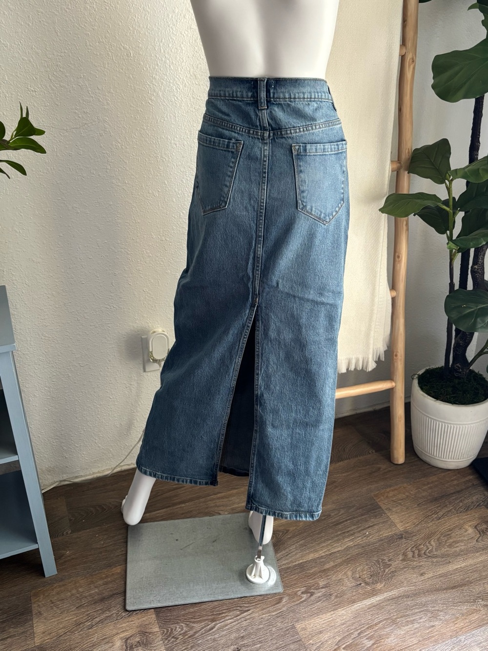 High-Rise Long Denim Skirt - Classic Blue - Picture 4 of 5